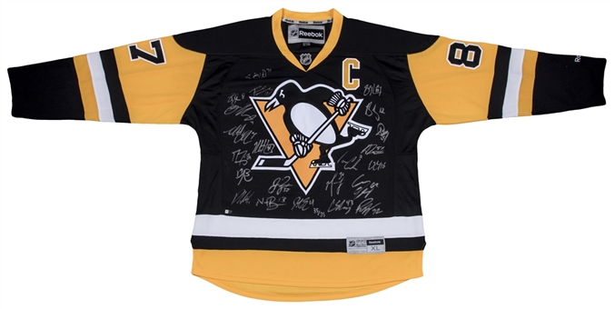 2016 Sidney Crosby Stanley Cup Champions Pittsburgh Penguins Team Signed Jersey With 22 Signatures LE 35/35 (Fanatics)
